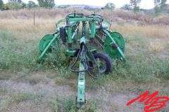 John Deere  705 Twine Rake