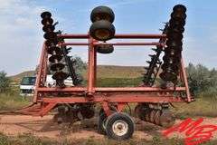 Allis Chalmers  Tandem  Disk  30'