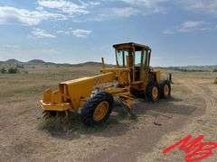 John Deere   570A  Motor Grader  4x2