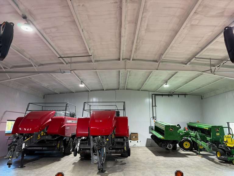 406 Hay Company - image 3