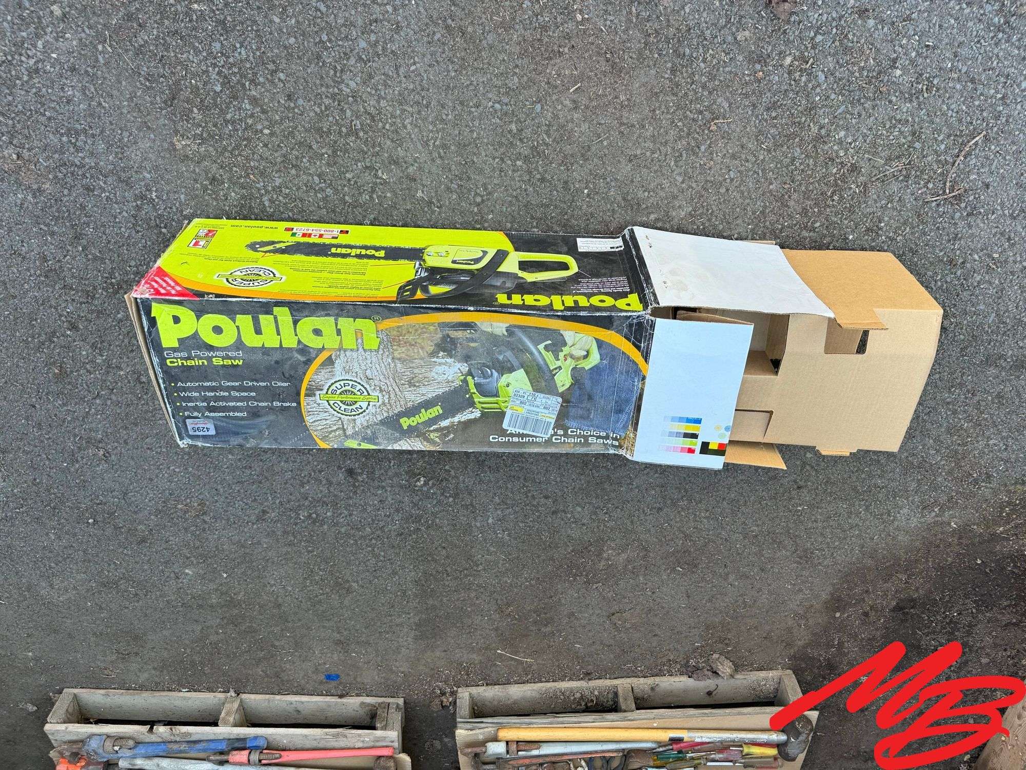 Poulan Gas Powered Chain Saw