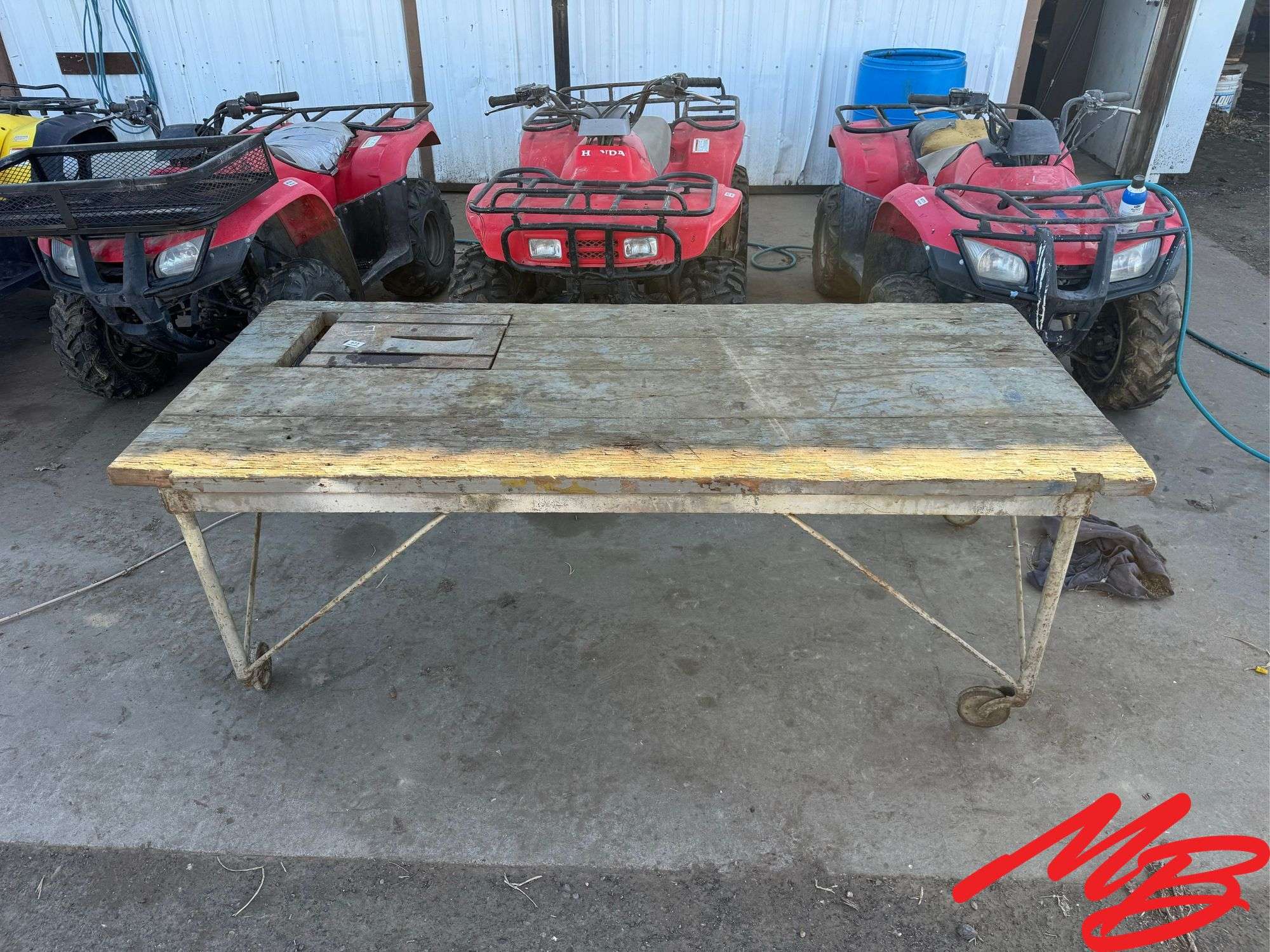 Work Table on Wheels
