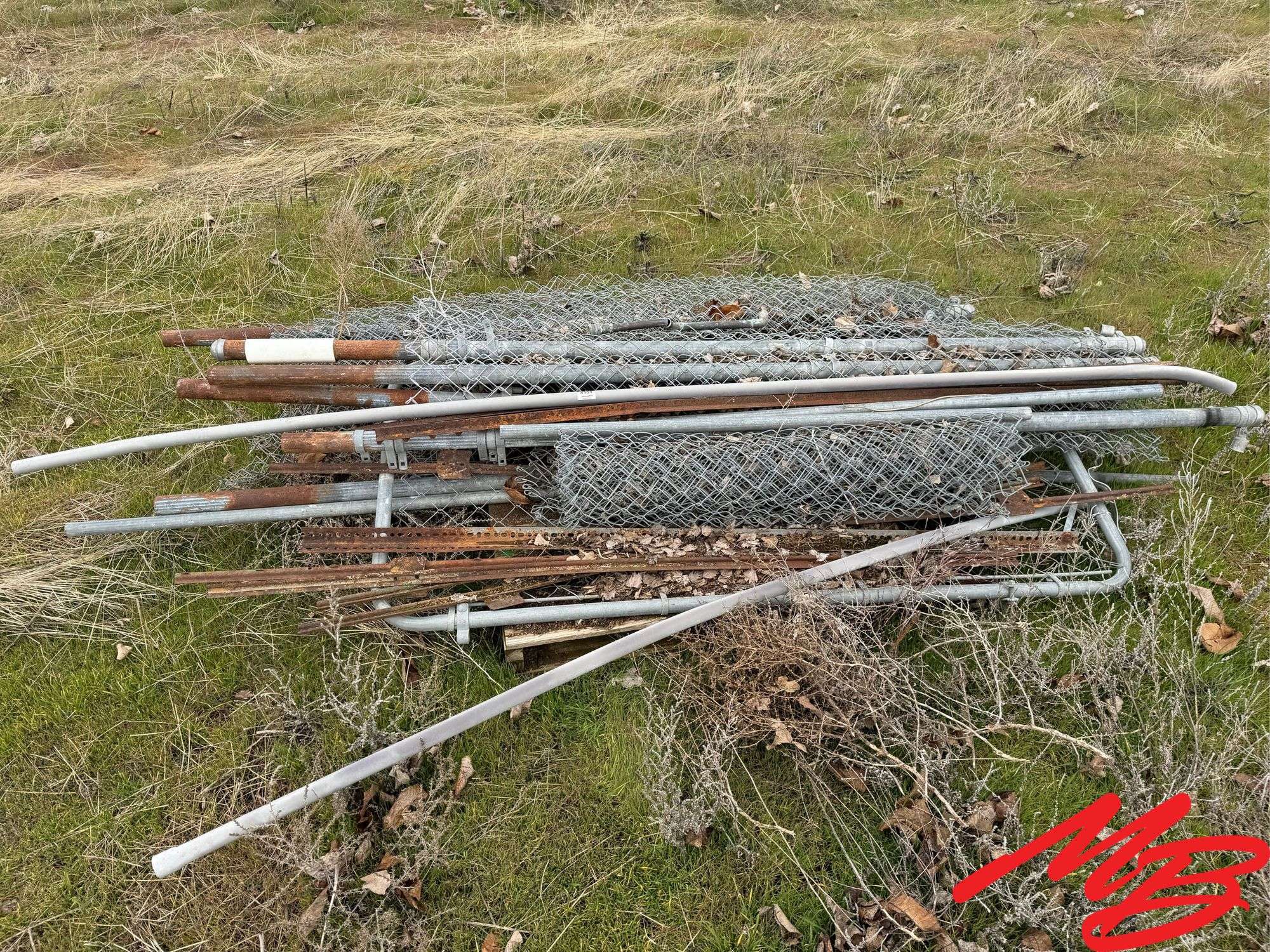 Chain Link Fencing Materials