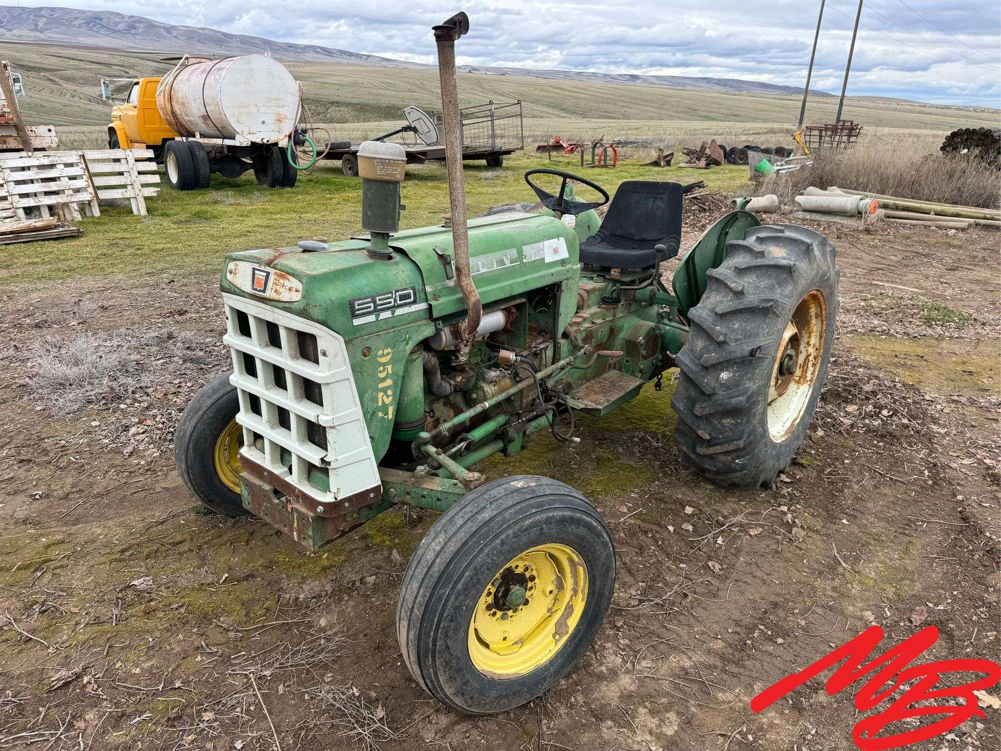 Oliver 550 Tractor