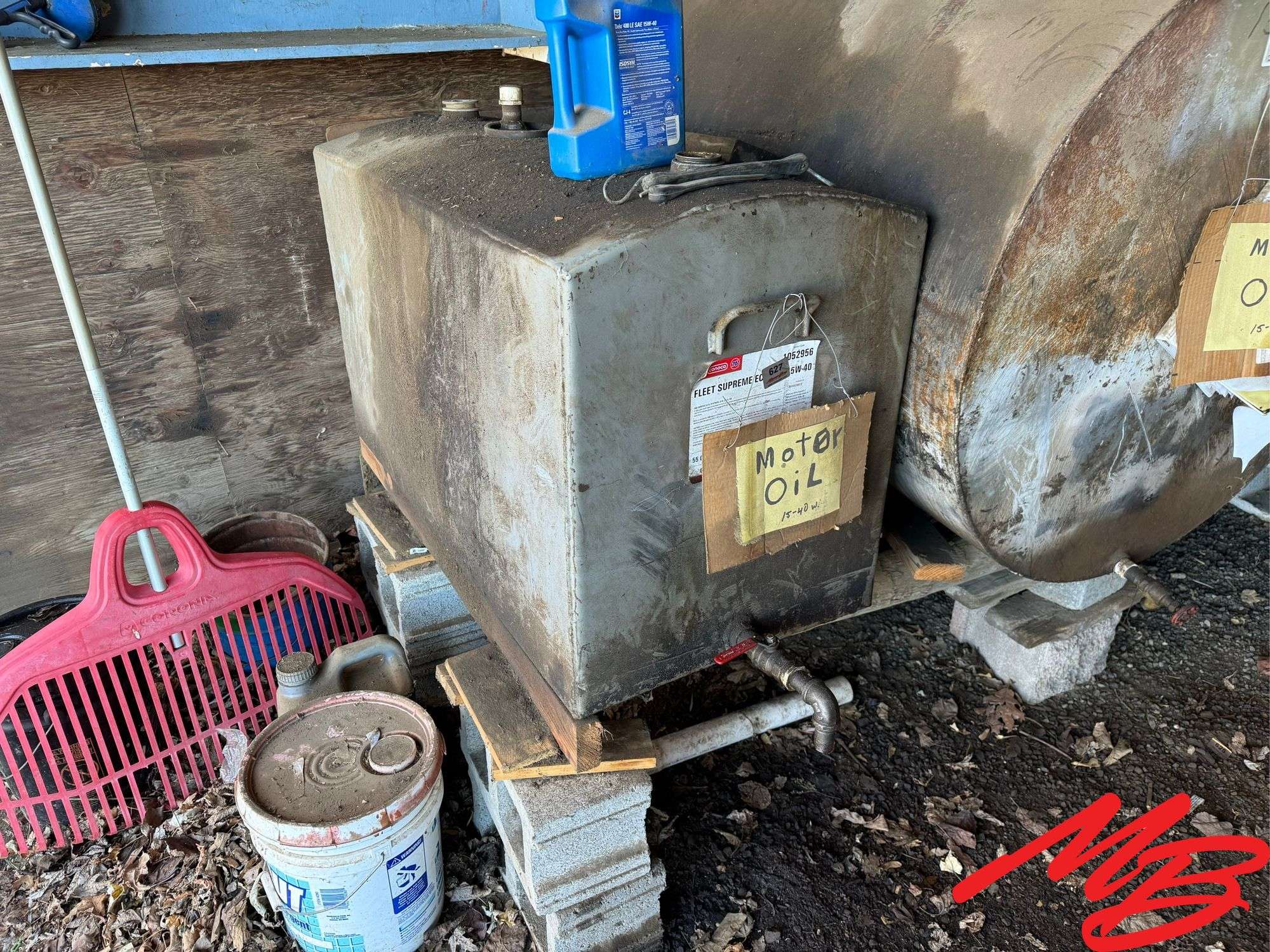 40 Gallons of Fleet Supreme SAE 15W-40 Motor Oil