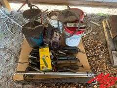 Grease Guns & Buckets
