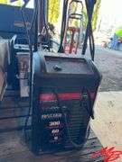 Schumacher SC1400 Battery Charger