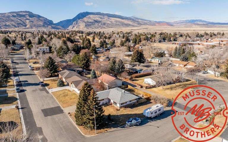 1237 Birch Lane Cody, WY 82414