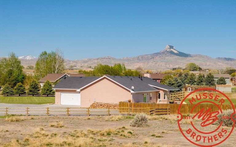 31 Iron Creek Dr. Cody, WY 82414 - $1,190,000 - image 3