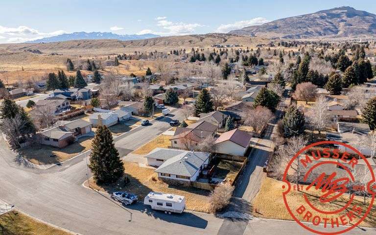 1237 Birch Lane Cody, WY 82414