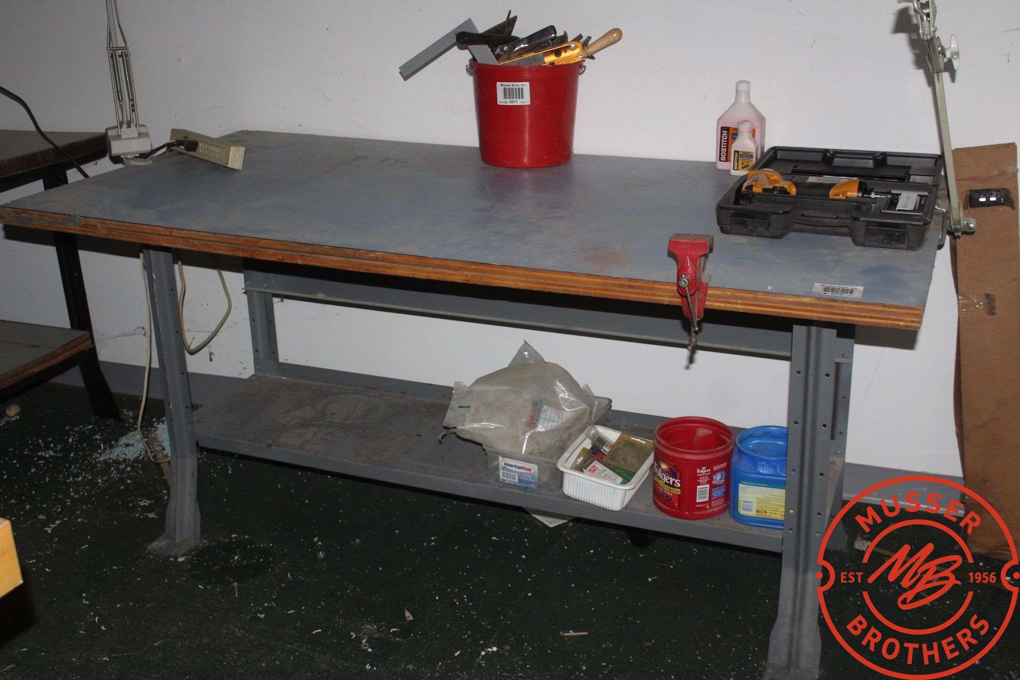 Work Table w/Small Vise w/Light 72"x36"x34"