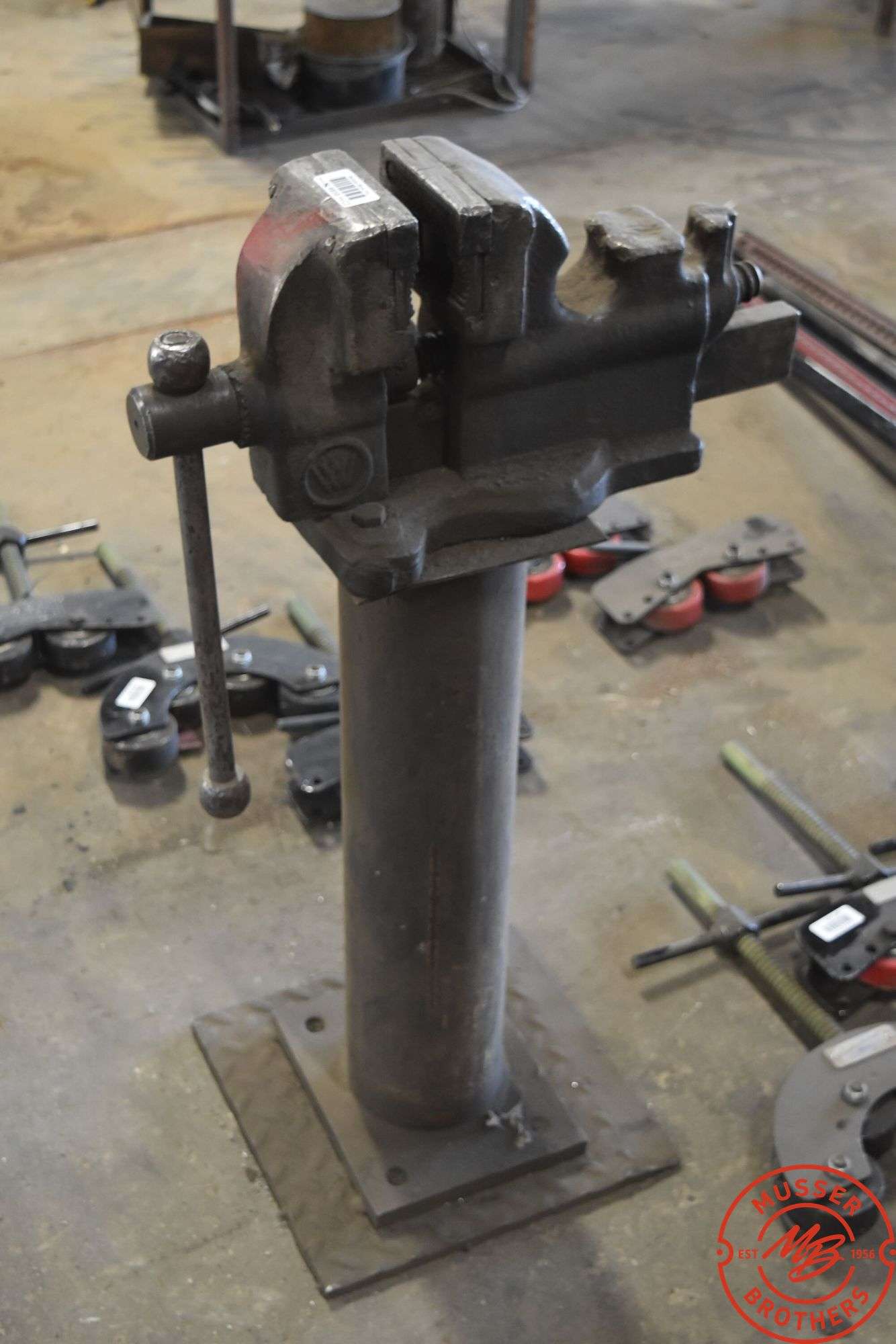 5" Vise on Stand