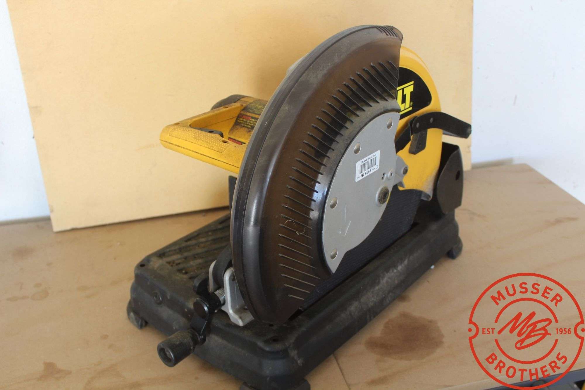 DeWalt 14" Metal Chop Saw DW872, 120v