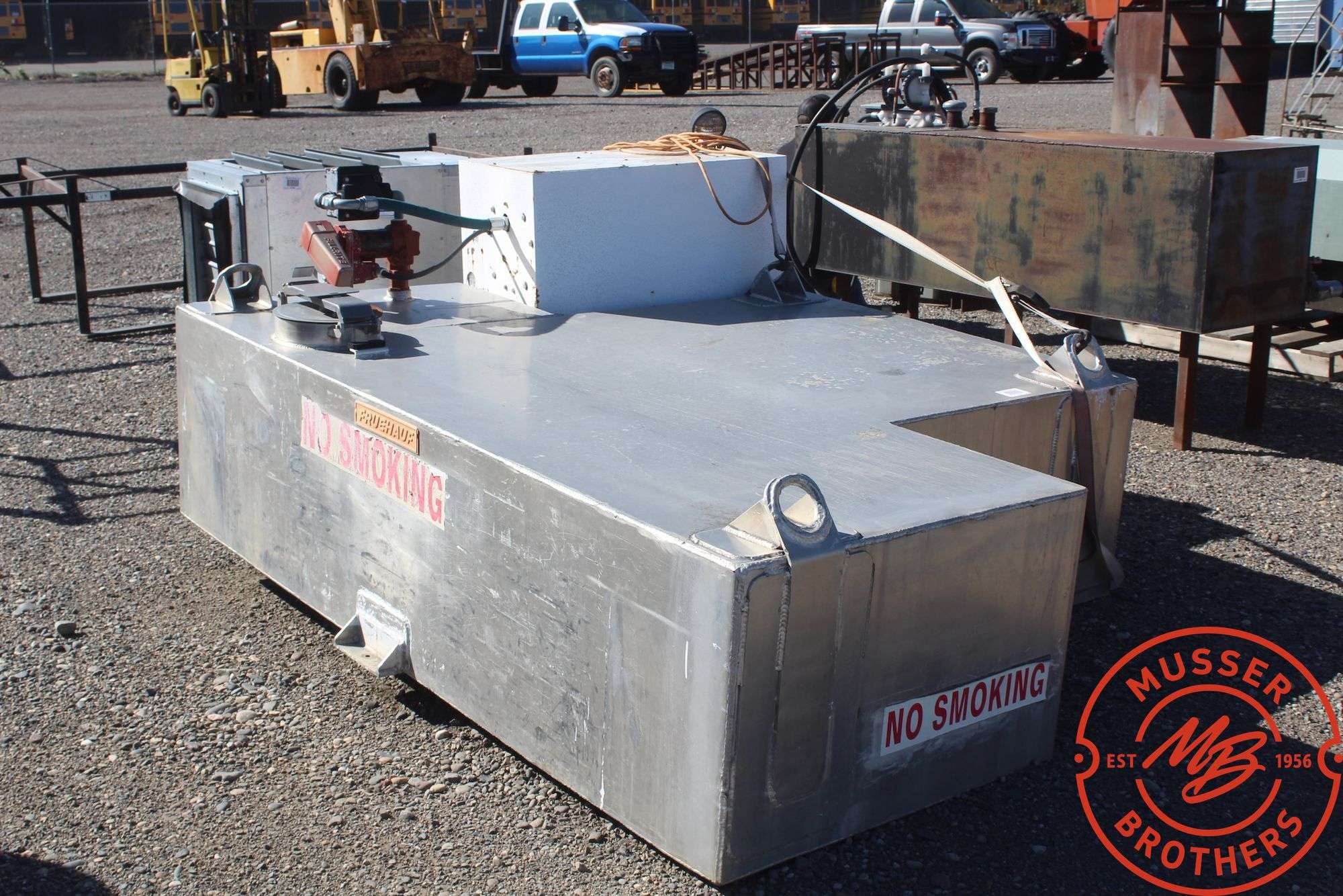 Fruehauf Aluminum Fuel Tank w/ 12v Fill-Rite Pump