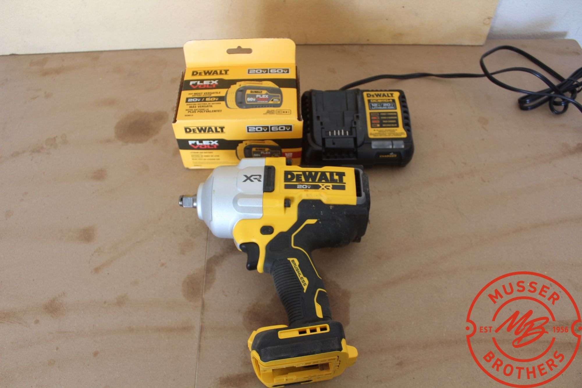 DeWalt 1/2" Impact 20v, 3 Speed w/Charger & New DW Battery