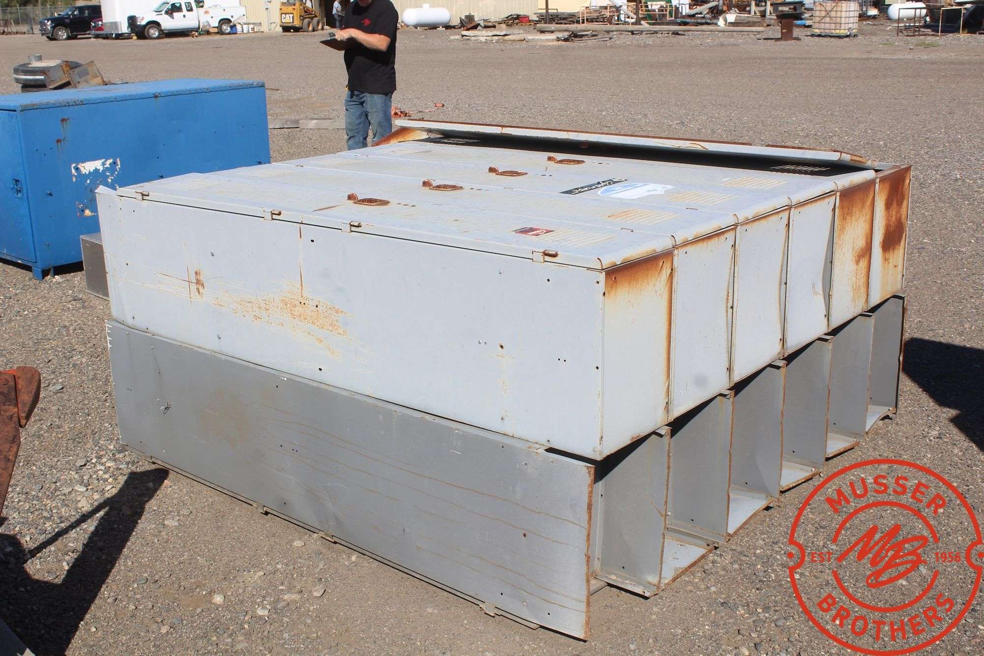 2-Storage Lockers