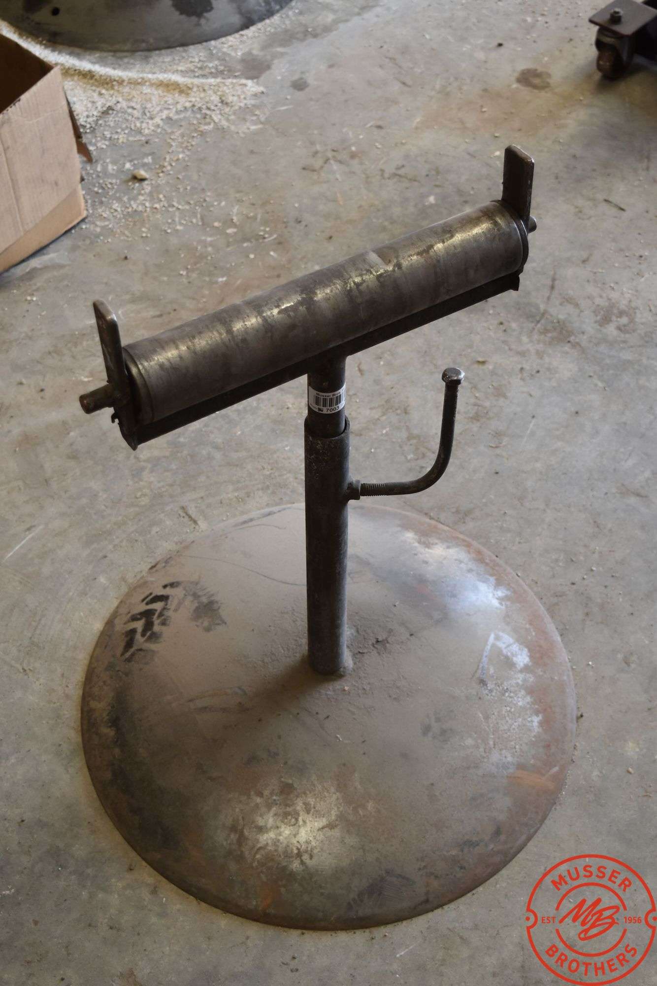Roller Stand