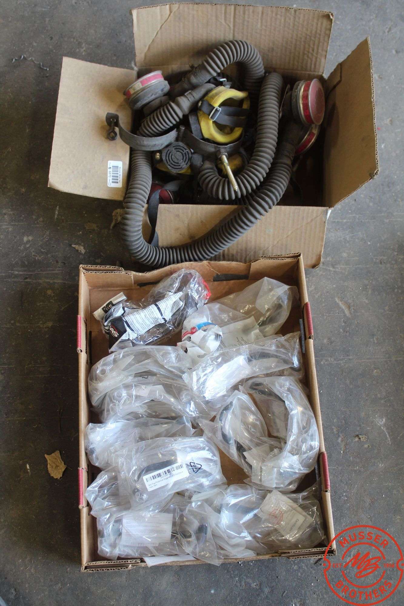 (3) Comfo Respirators