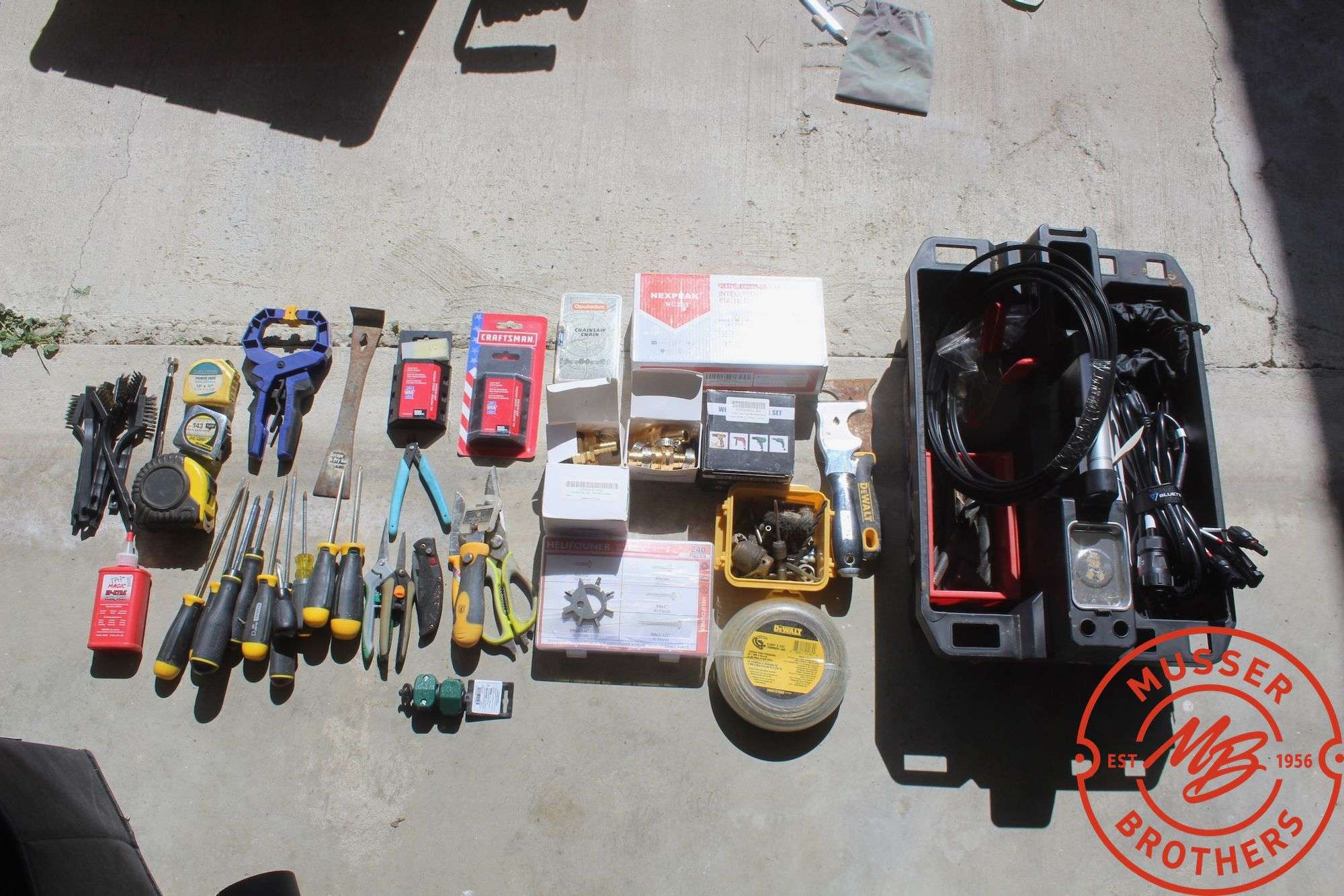 Assorted Tools & Utility Blades