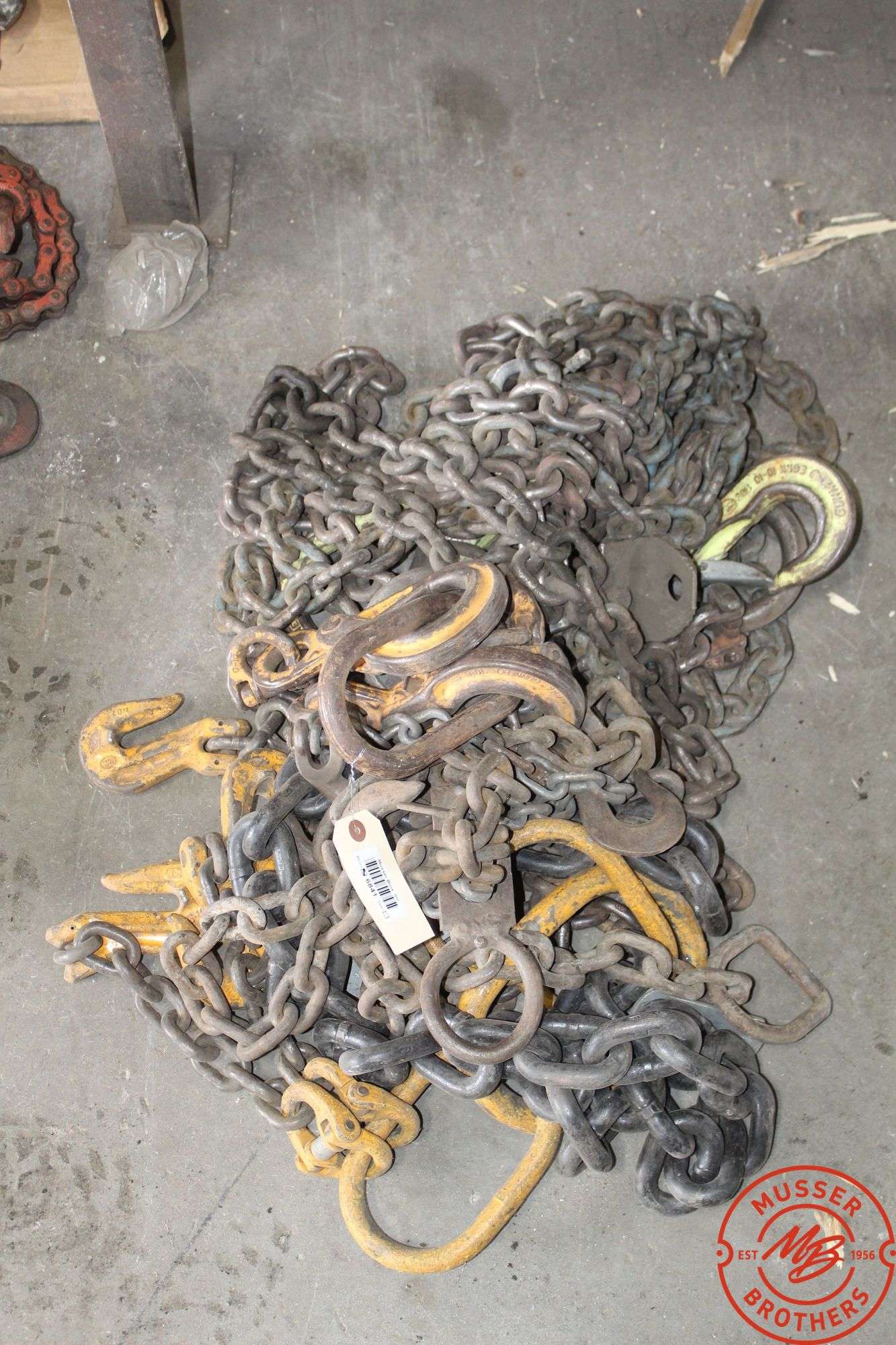 Assorted Lifting Chains
