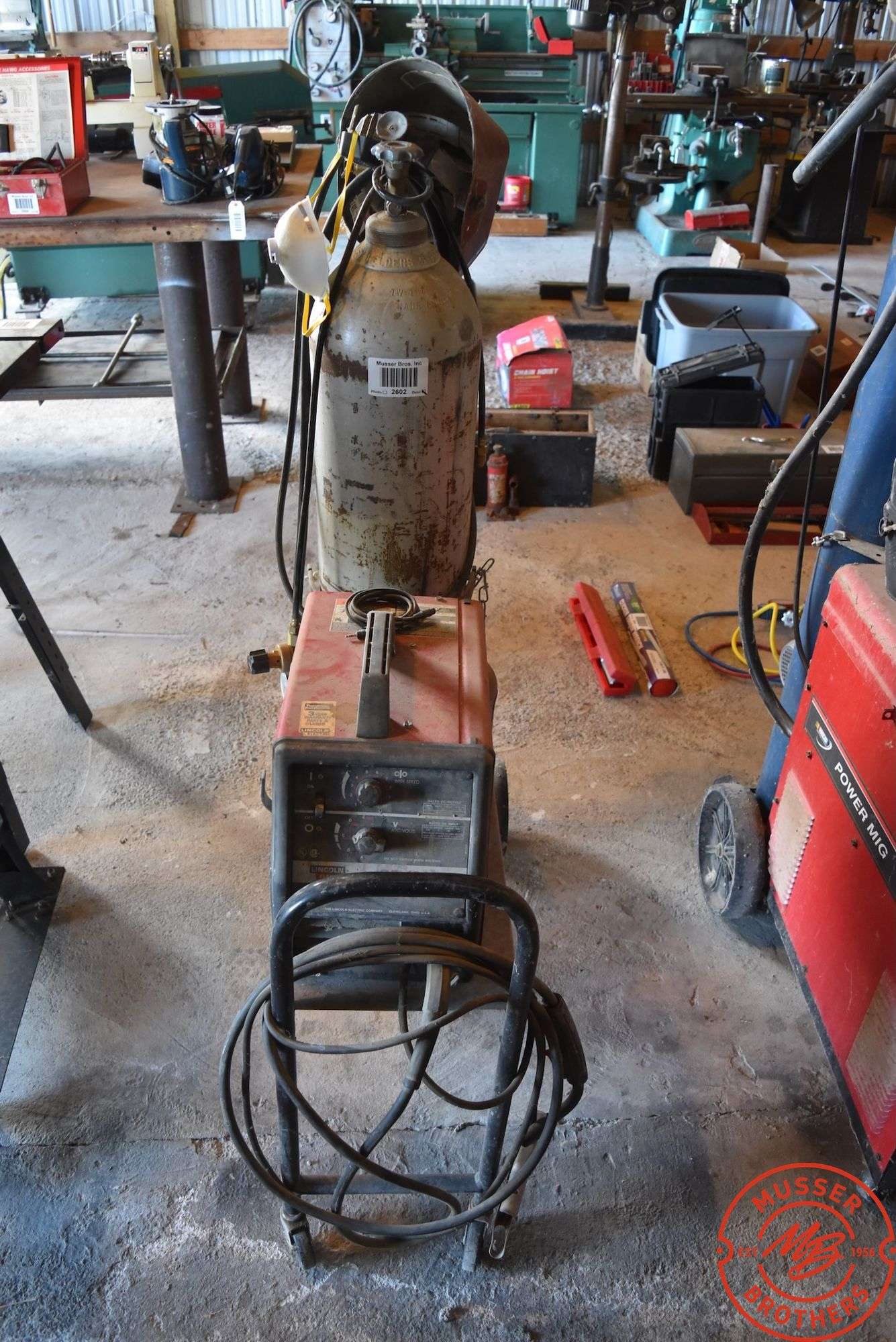 Lincoln Wire Feed Welder on Cart w/Gauges