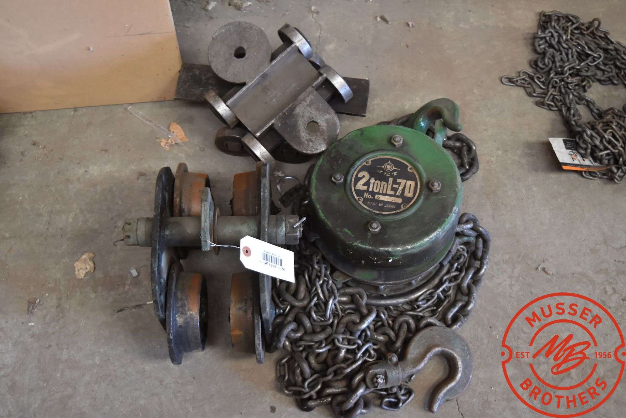 JET 2 Ton Chain Hoist w/ Trolley
