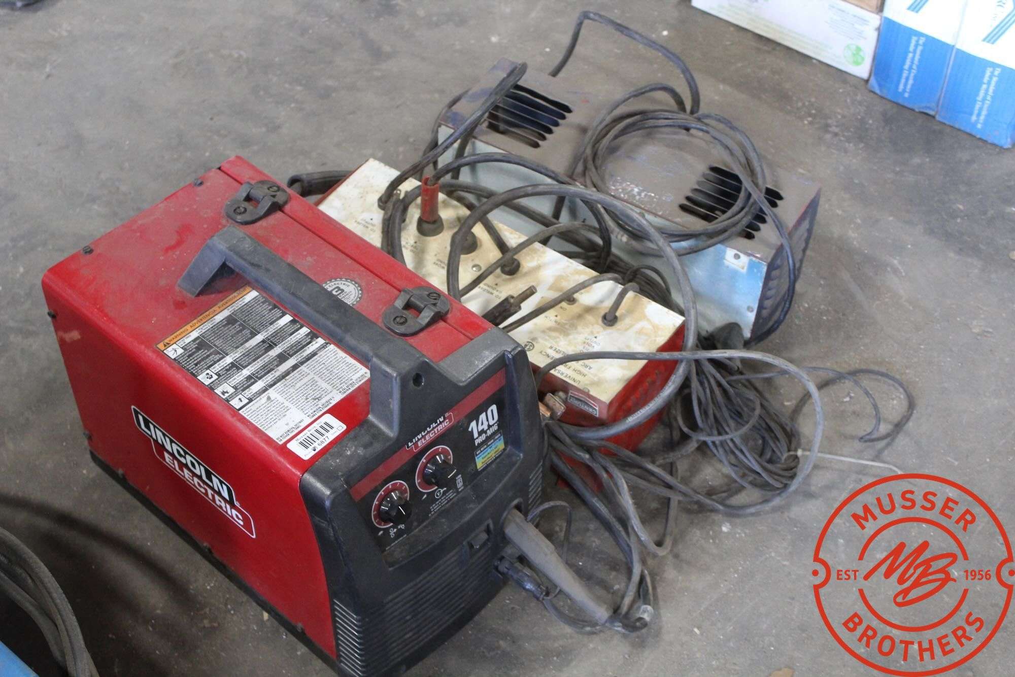 Lincoln Electric 140 Pro-Mig Welder