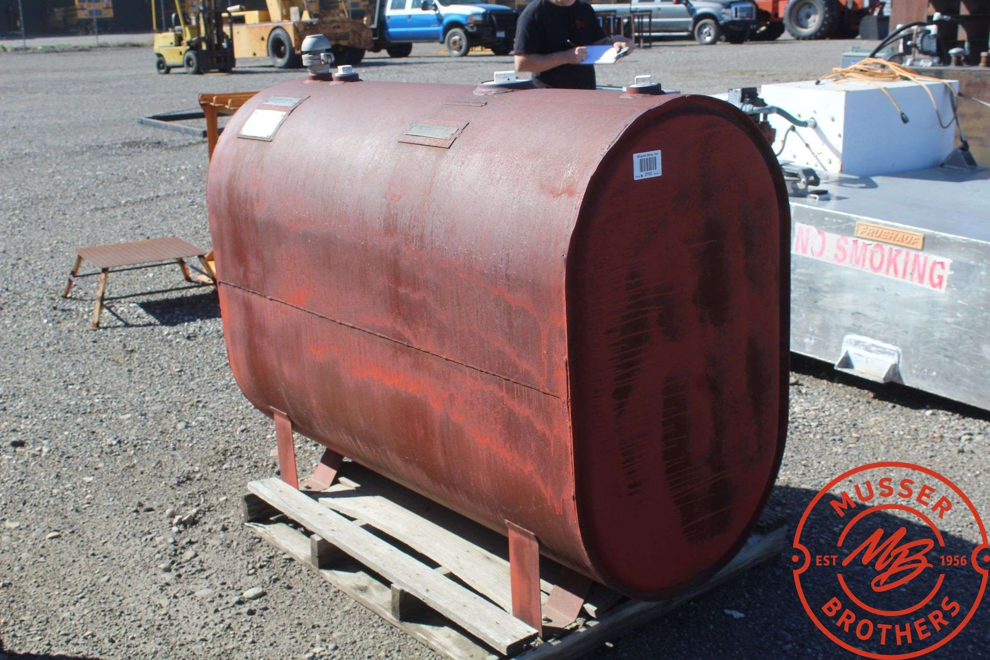 2004 Empire 275 gallon Tank