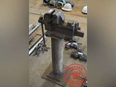 5" Vise on Stand