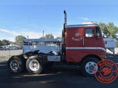 White Freightliner  Semi CO Truck (non-runner)
