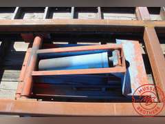 Flatbed w/ Hoist