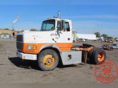 1995  Ford Aero Max  9000 Semi Truck