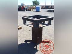 Steel Pallet Straightener