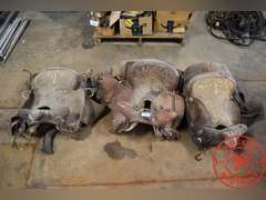 (3) Saddles