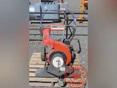 Yardman 5hp Vac Sweep