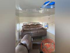 1973  Winnebago  Brave Motorhome (NON Runnner)