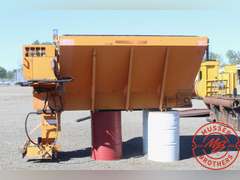 Monroe Spreader