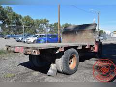 1950  Ford F6  Truck (non-runner)