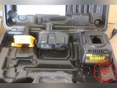 DeWalt 18v Circular Saw &  Right Angle Drill w/Charger & (3) Batteries