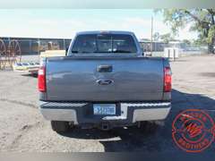 2009  Ford  F350 Super Duty XLT Pickup  FX4