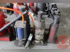 (4) Hydraulic Bottle Jacks