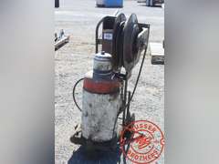 Oil Lubester on Cart w/ reel