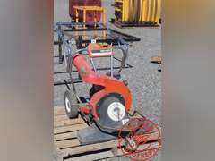 Yardman 5hp Vac Sweep