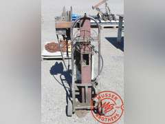 Oil Lubester on Cart w/ reel