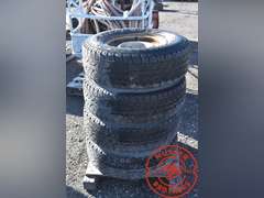 4-Tires w/ Rims