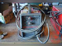 Lincoln Electric Wire Feed Welder Weld-Pak 100