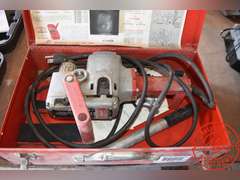 Milwaukee Hole Hawg 110v w/Case
