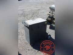 (1) Metal Man Welder Cart