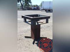 Steel Pallet Straightener