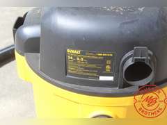 DeWalt 9 Gal Shop Vac 120v